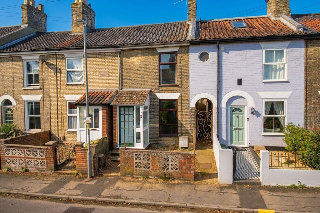 Property photo 1 of 16