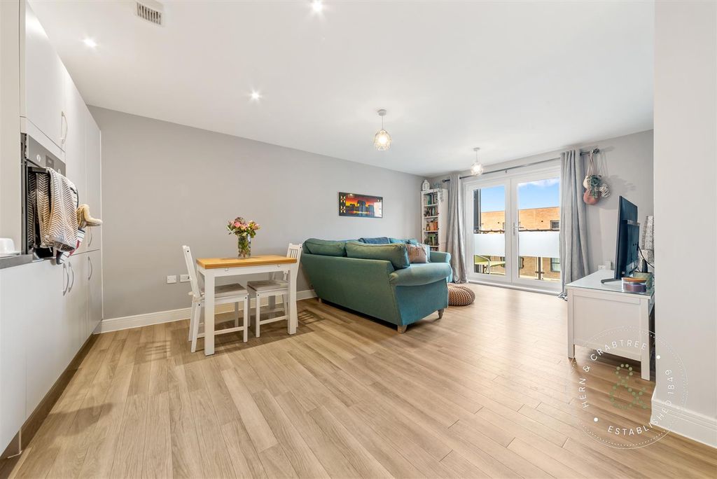 Property photo 1 of 26 Mayfield-House-01.Jpg