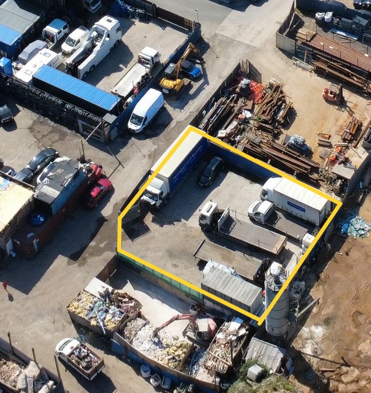 Property photo 1 of 1