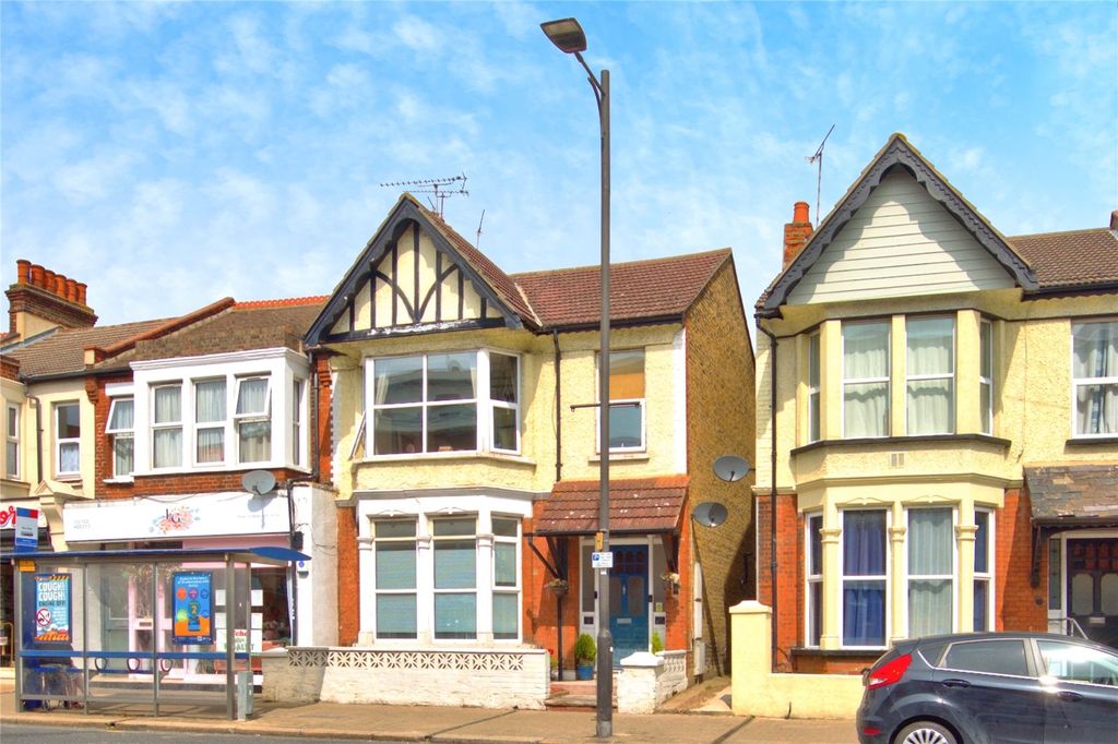 Property photo 1 of 17 Picture No. 35