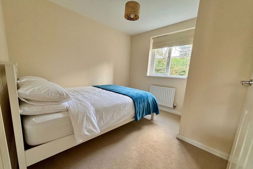 Additional image 10 of 2 bed flat for saleTrelowen Drive, Penryn TR10