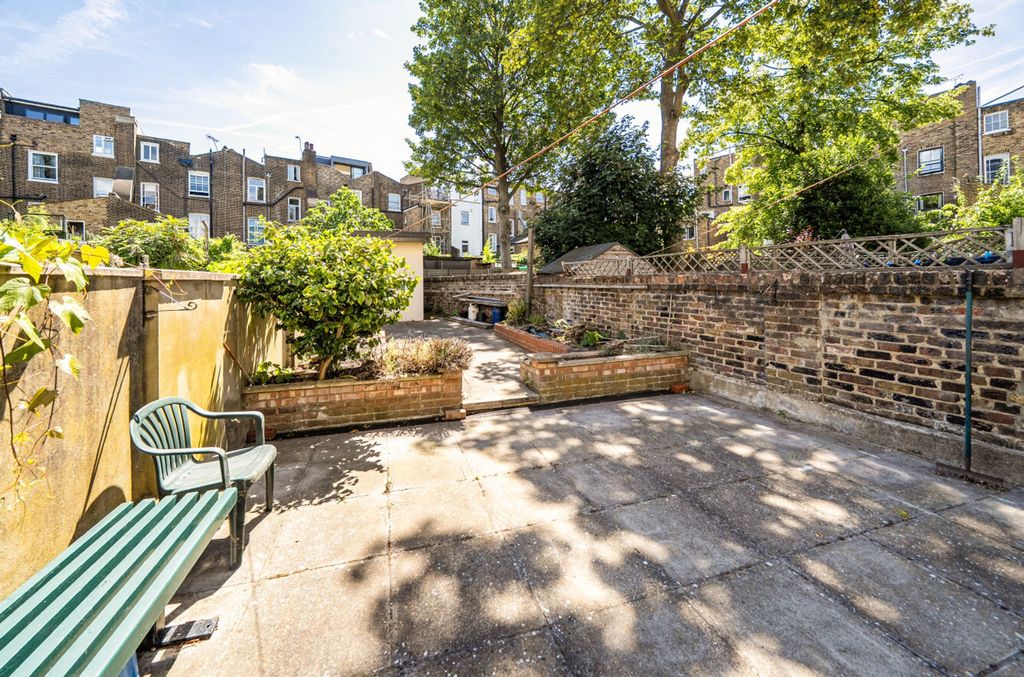 Property photo 2 of 15