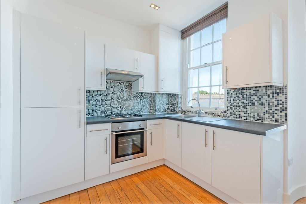 Property photo 1 of 17 Picture No. 40
