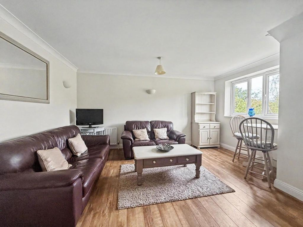 Property photo 3 of 8 Whatsapp Image 20260909 At 17402.Jpg