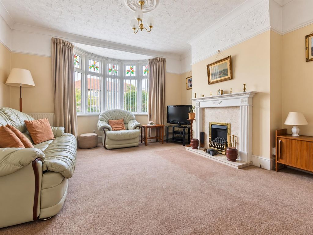 Property photo 3 of 17 237F56Df-3Cb2-4543-9d9d-Feac5146339c.Png