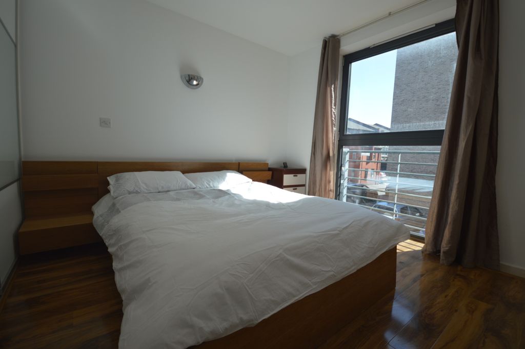 Property photo 3 of 6 Gallery