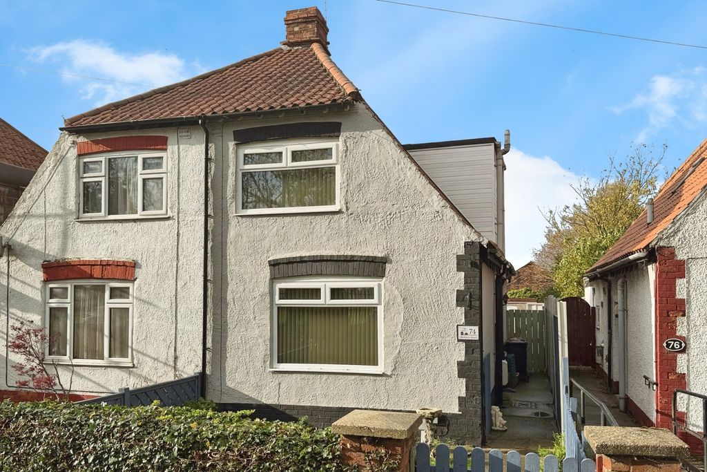 Property photo 1 of 13 4573230