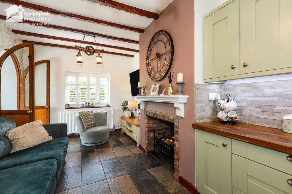 Property photo 3 of 21 Image 2