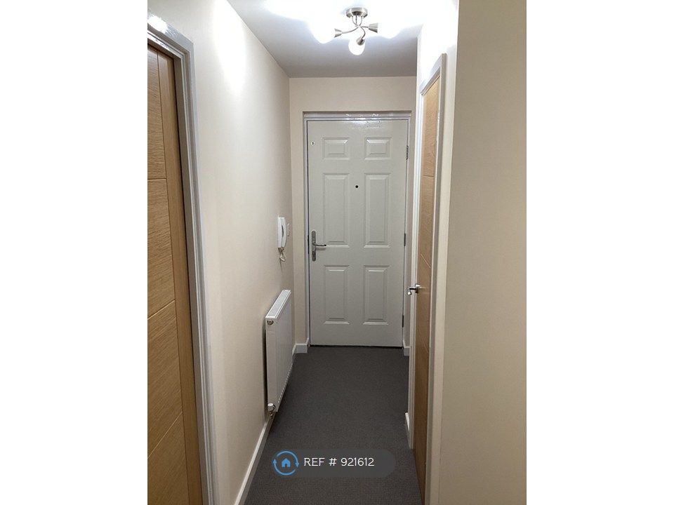 Property photo 3 of 12 Hallway To Front Door