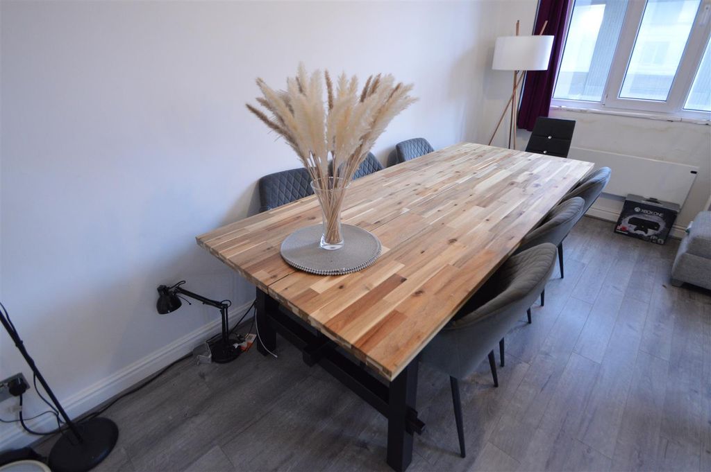 Property photo 3 of 9 Dsc_0057.Jpg