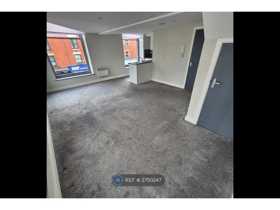 Property photo 2 of 23