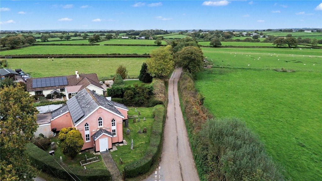 Property photo 1 of 17 Picture No. 19