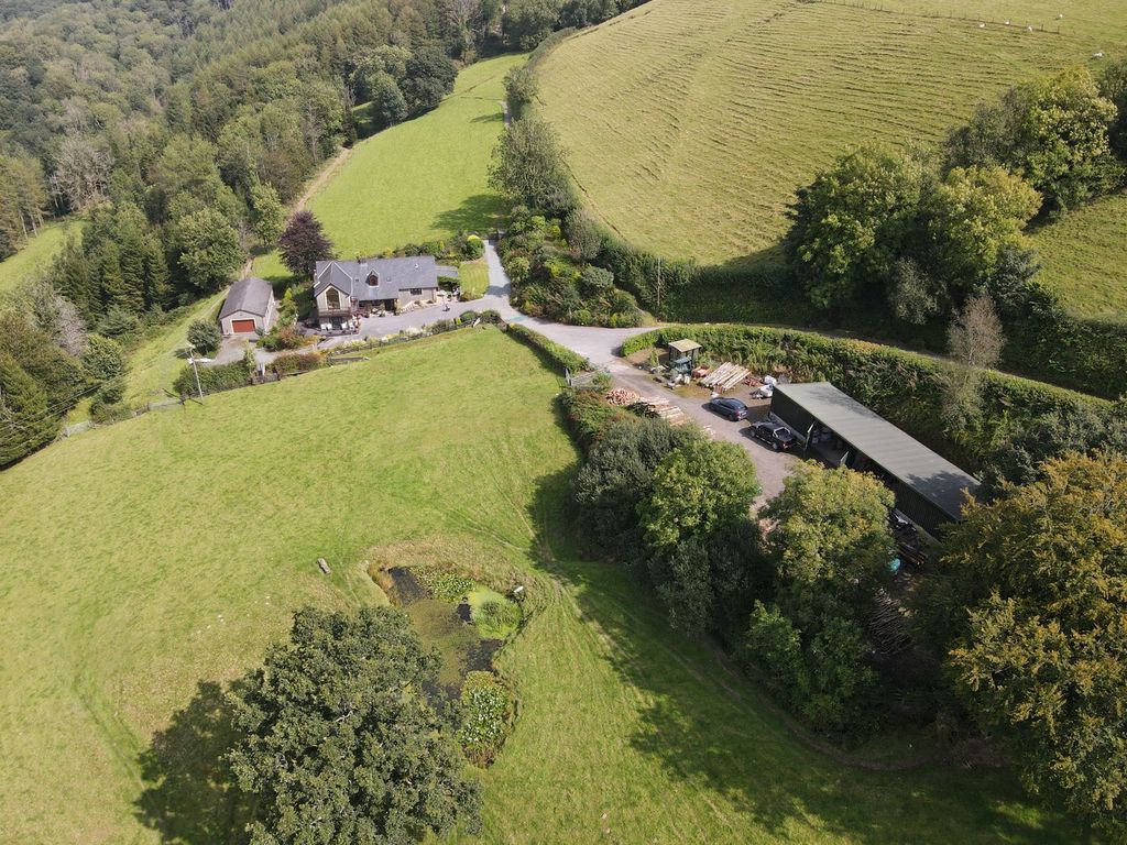 Property photo 1 of 47