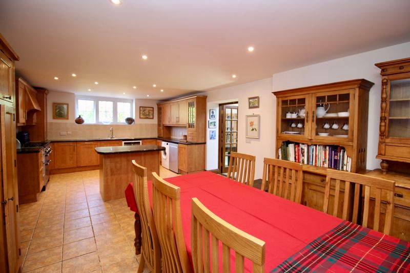 Property photo 2 of 23 Kitchen/Diner