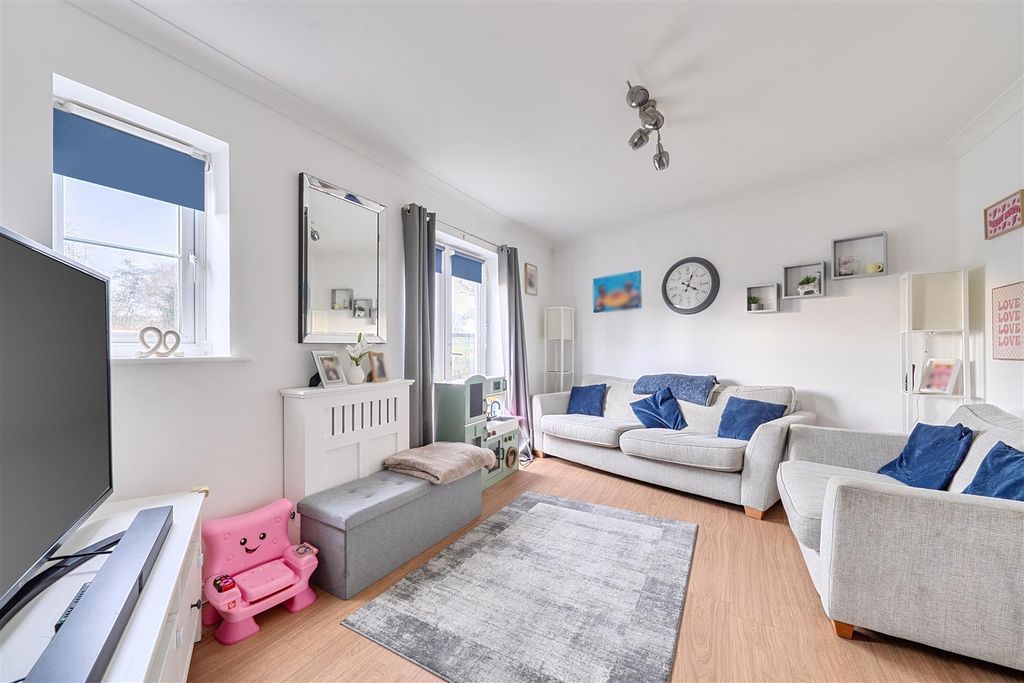 Additional image 10 of 2 bed flat for saleScholars Way, Melksham SN12