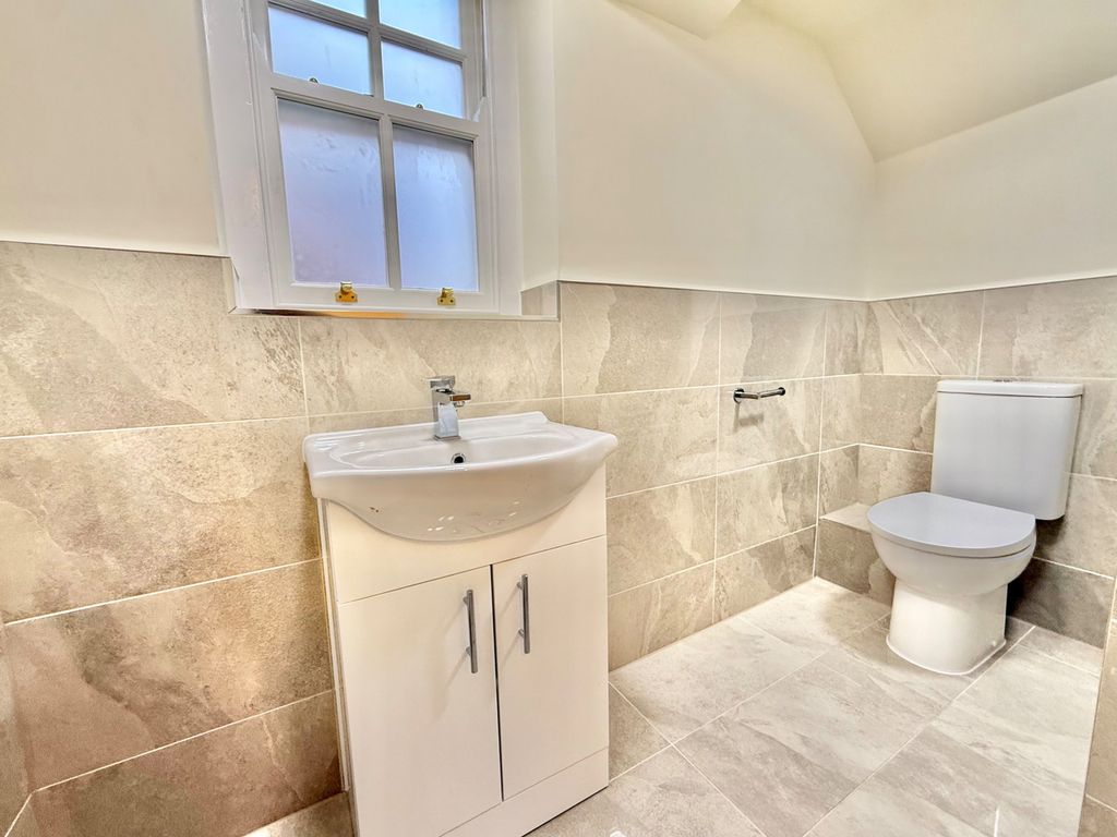 Additional image 10 of 2 bed flat for saleVicar Street, Sedgley, Dudley DY3