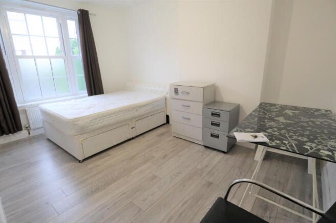 Property photo 2 of 9 1141992