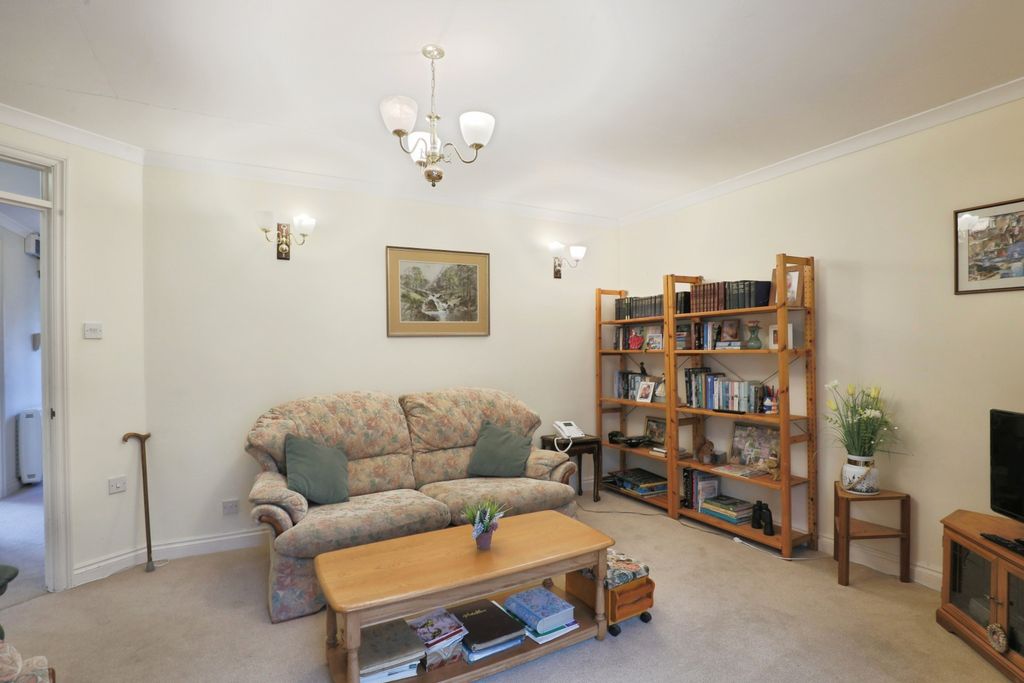 Property photo 3 of 15