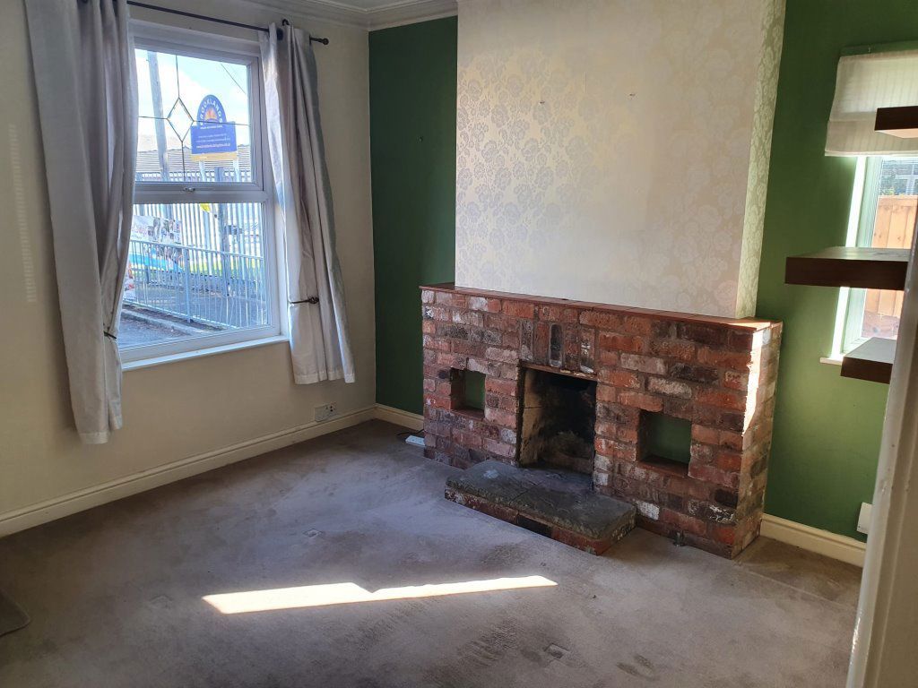 Property photo 2 of 10