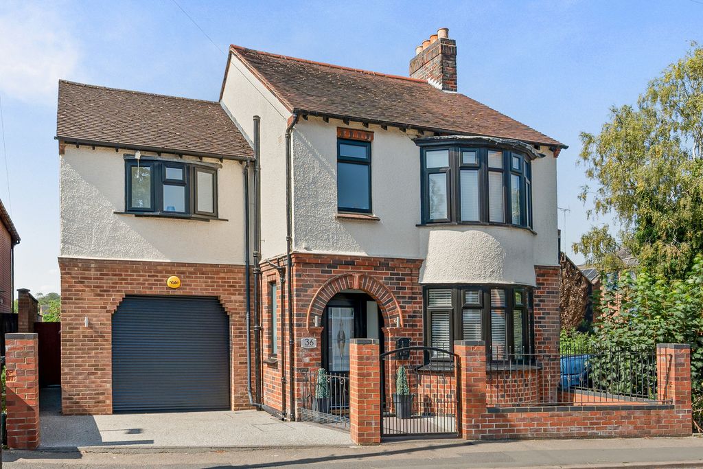 Property photo 1 of 38