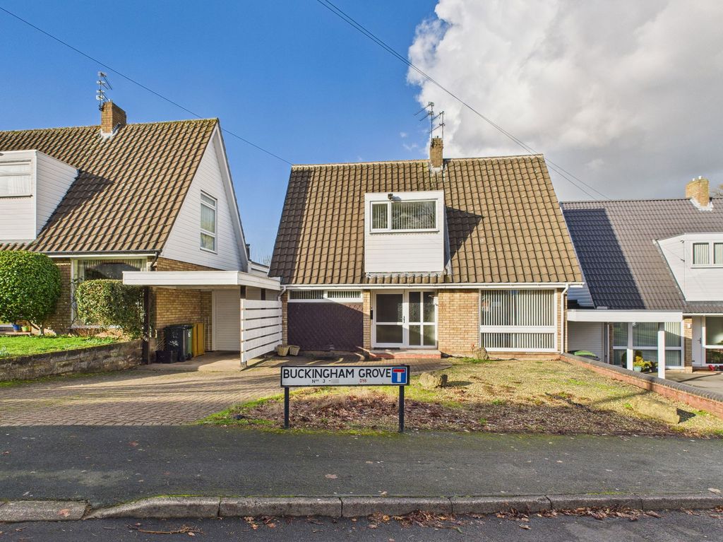 Property photo 1 of 11