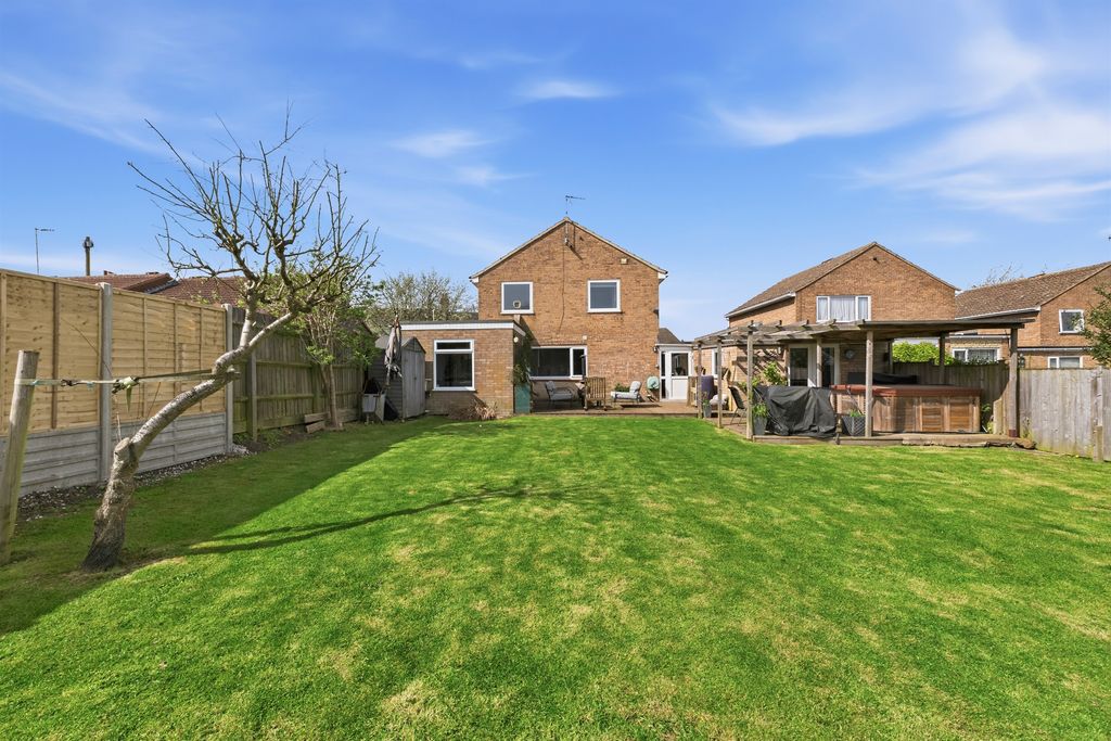 Property photo 3 of 20