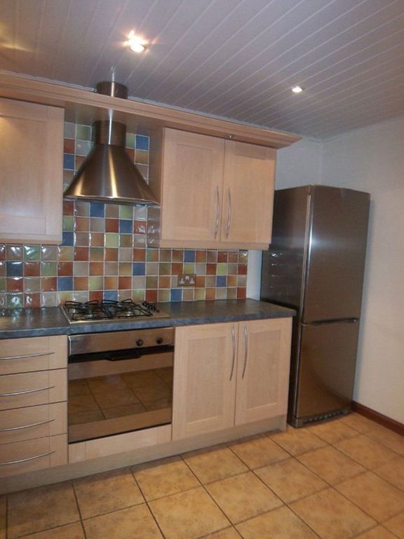 Property photo 1 of 3
