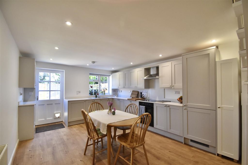 Property photo 2 of 15 Kitchen Diner.Jpg