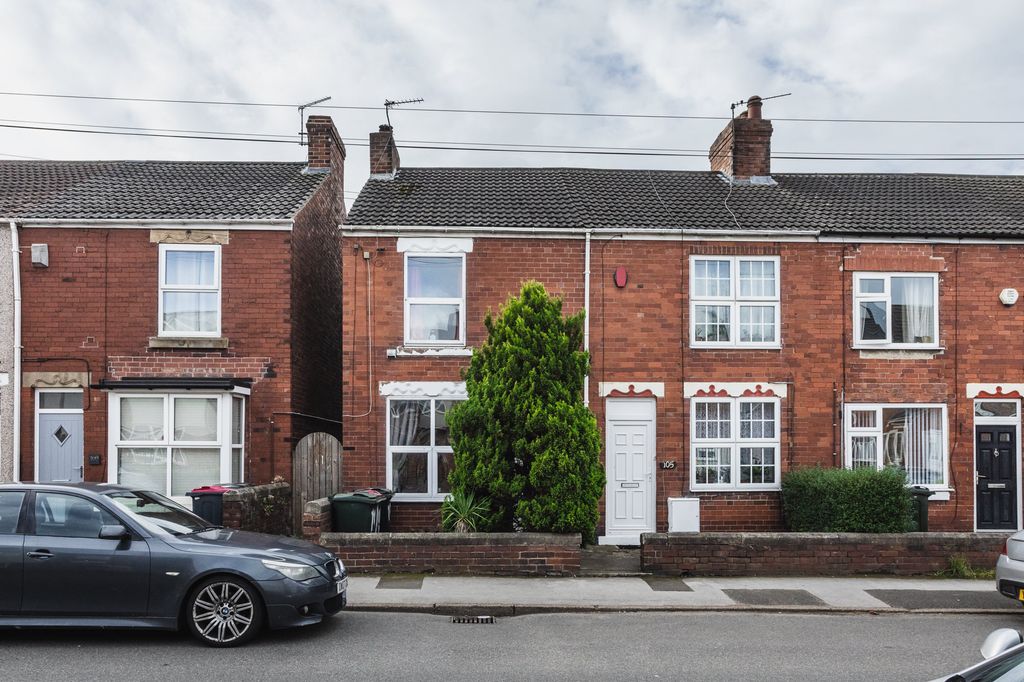 Property photo 1 of 23