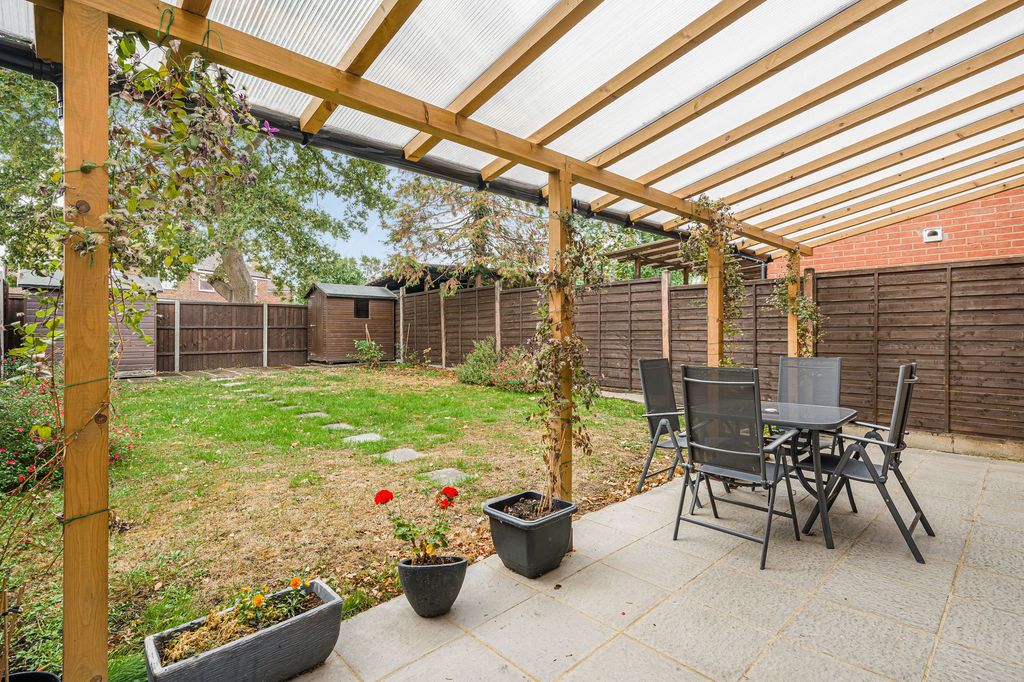 Property photo 3 of 11