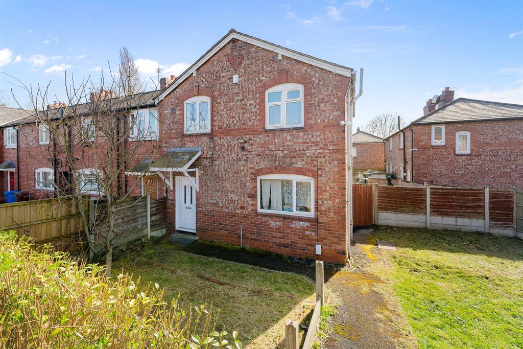 Property photo 1 of 32 Front