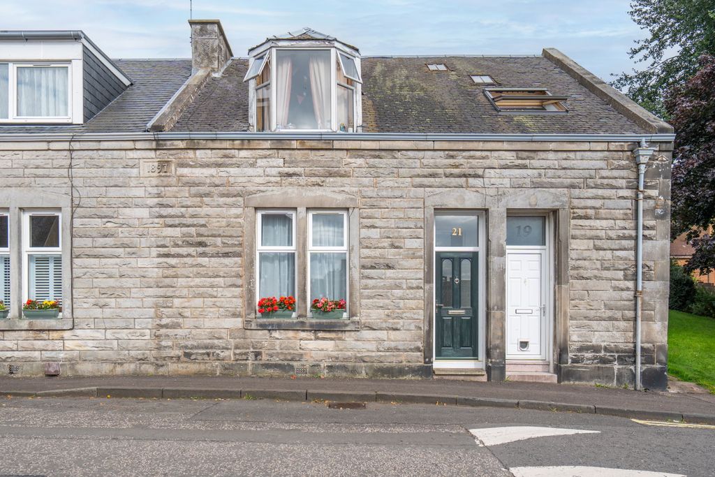Property photo 1 of 24