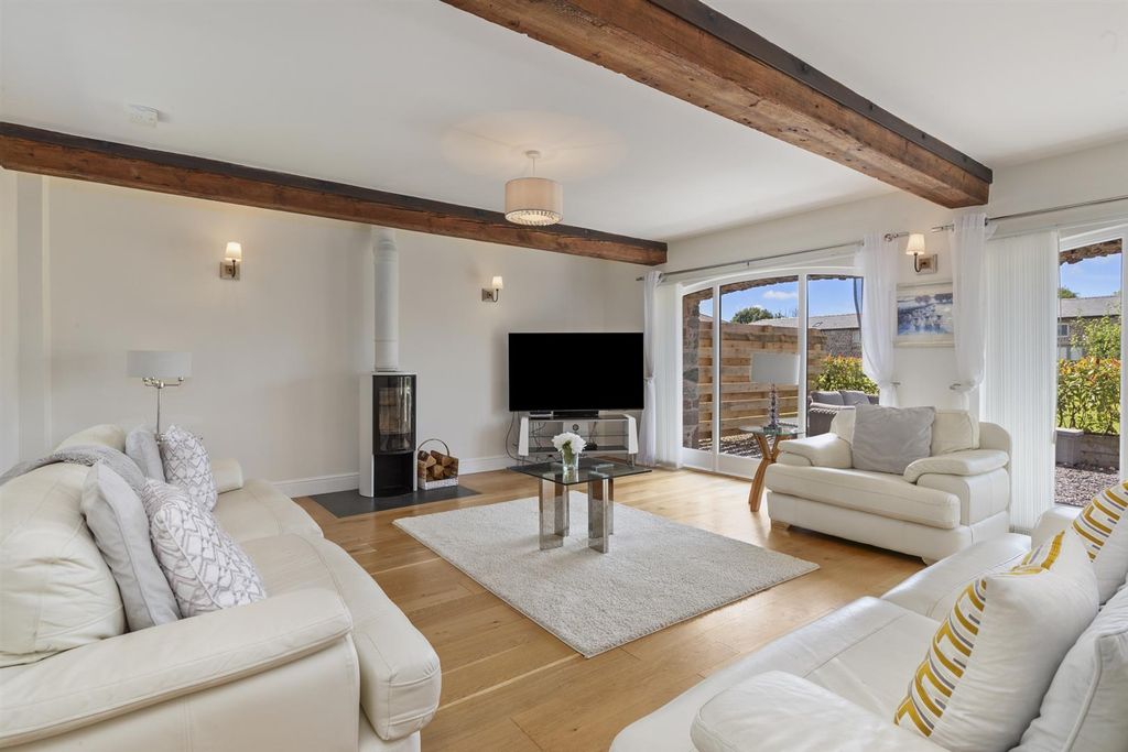 Property photo 3 of 40 6 Picton Home Farm Barns The Rhos - Final Edits -7