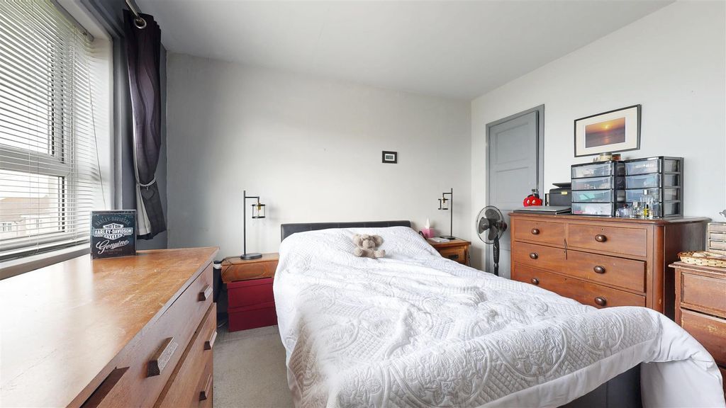 Property photo 3 of 14 50-Verne-Common-Road-07242025_162344.Jpg