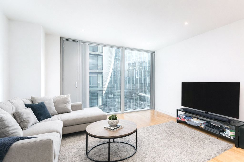 Property photo 1 of 6 Picture No. 12