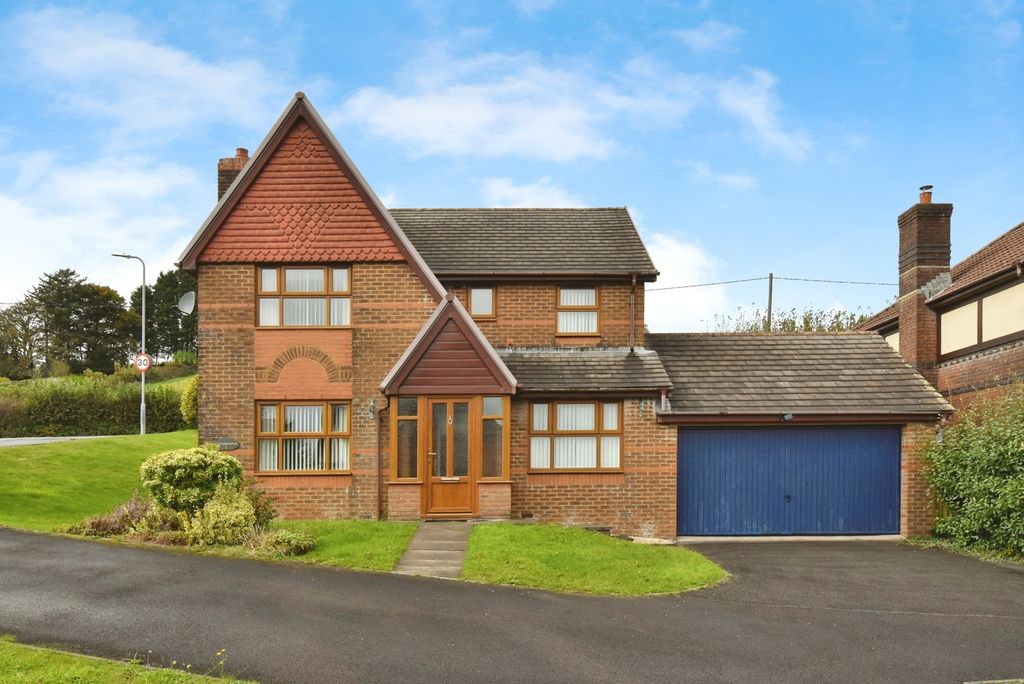 Property photo 1 of 30 Photo