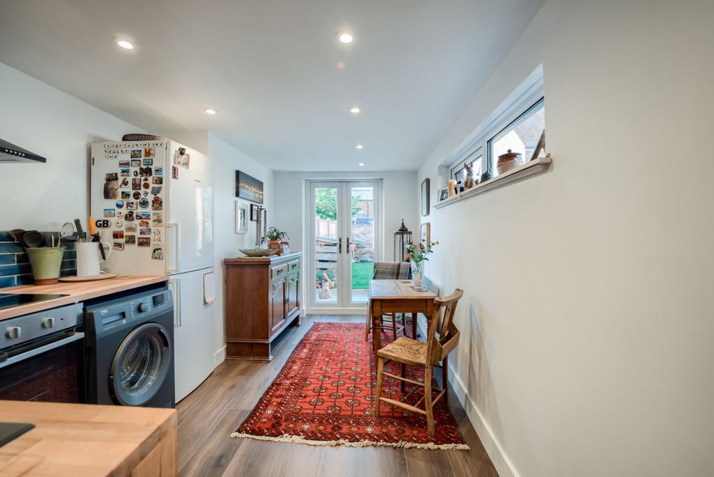 Property photo 3 of 14 Xt5A6833-Hdr(3)