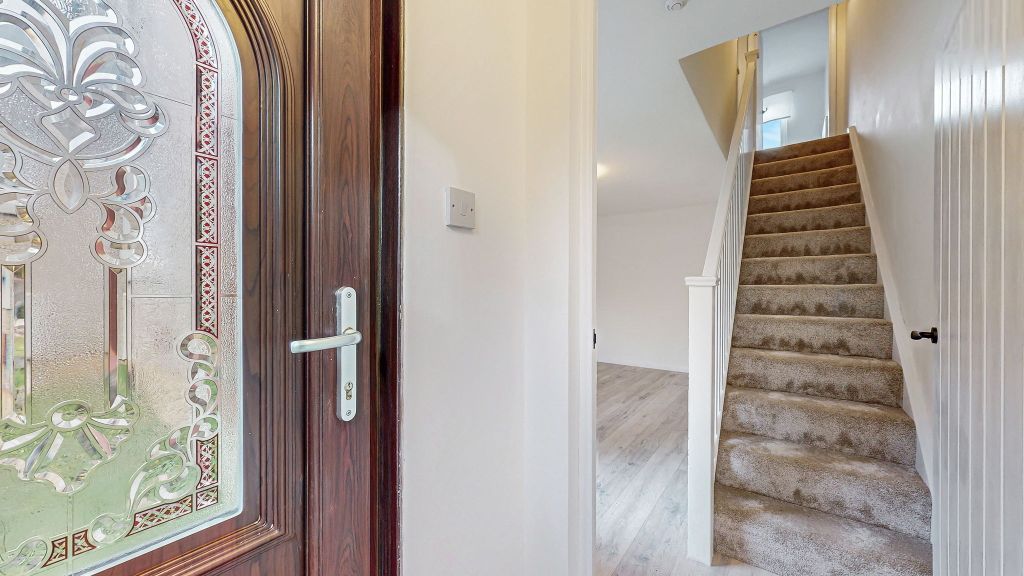 Property photo 2 of 23 1