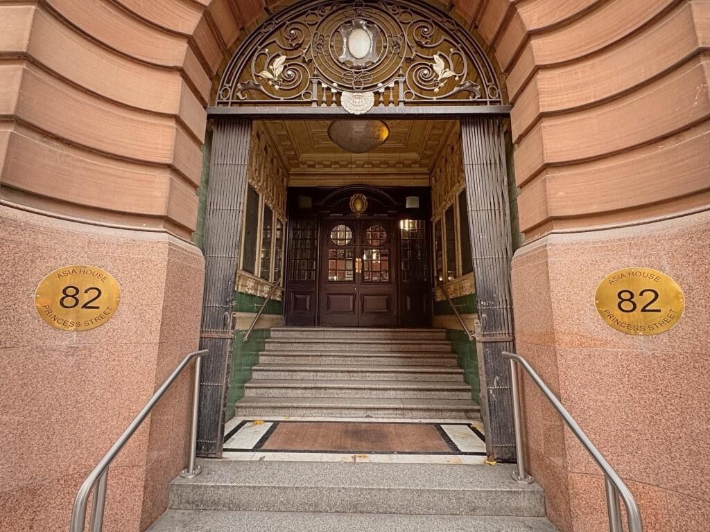 Property photo 2 of 11