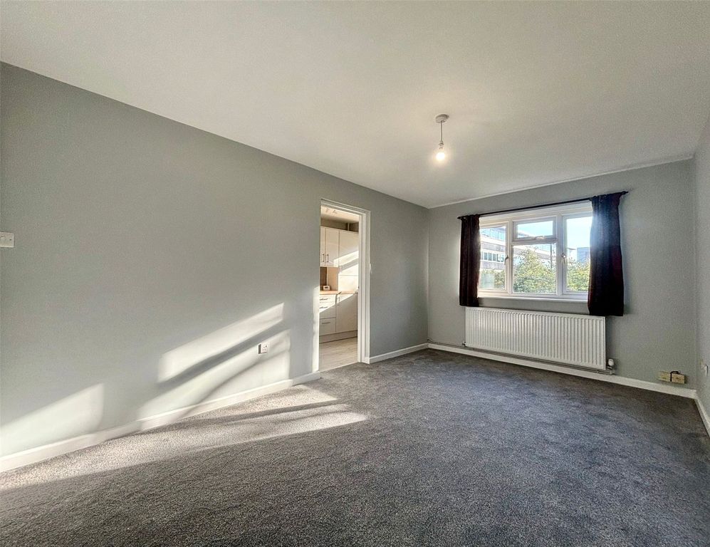 Property photo 2 of 7 Picture No. 06