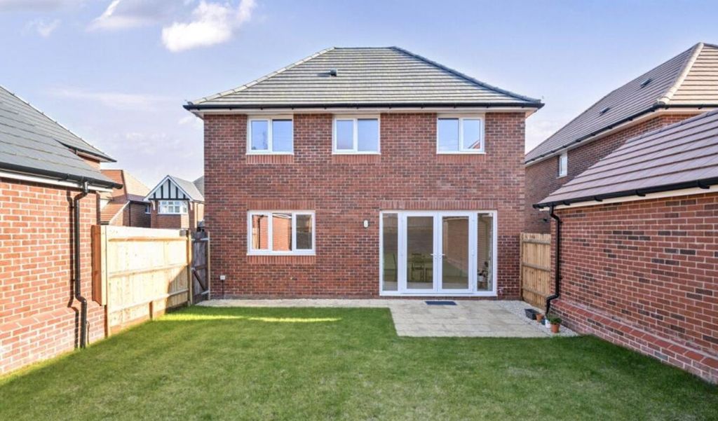 Property photo 2 of 16