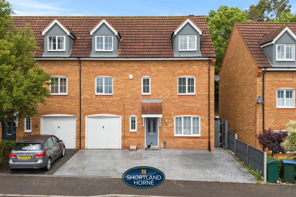 Property photo 1 of 28