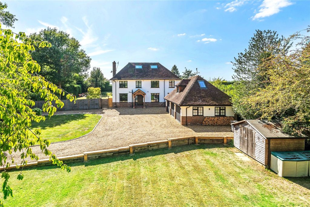 Property photo 1 of 31 Picture No. 34