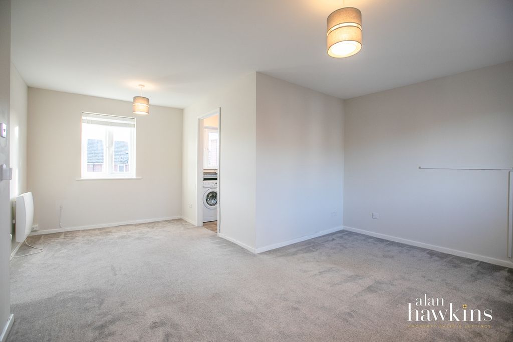 Property photo 3 of 6 Ahea9771