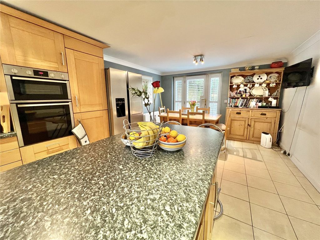 Property photo 2 of 19 Picture No. 04