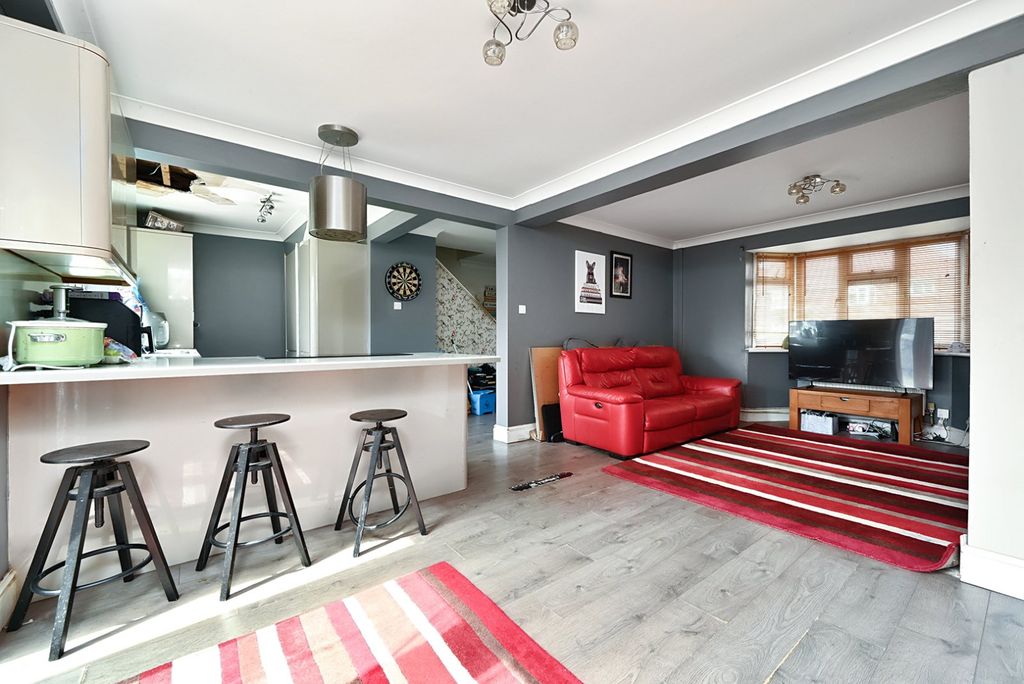 Property photo 2 of 17 Picture No. 08