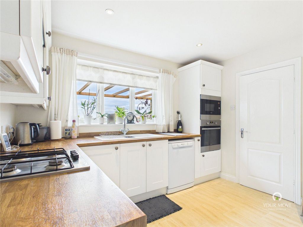 Property photo 2 of 17 Picture No. 08