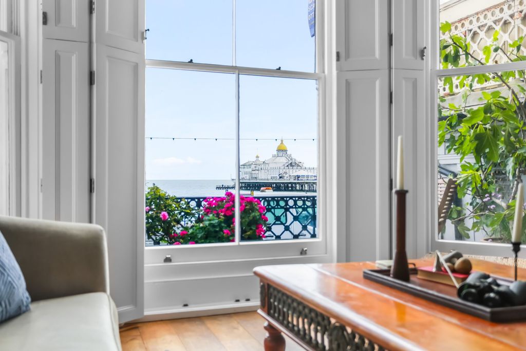 Property photo 1 of 35