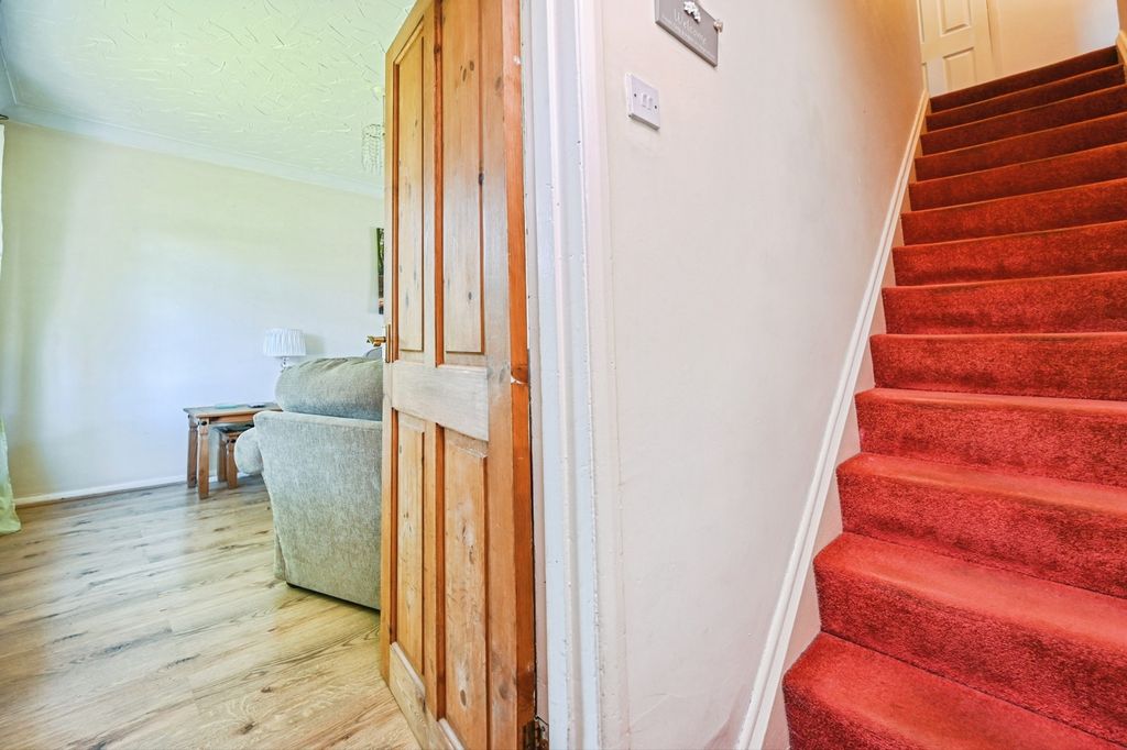 Property photo 3 of 14 Pbox-Img.Jpg
