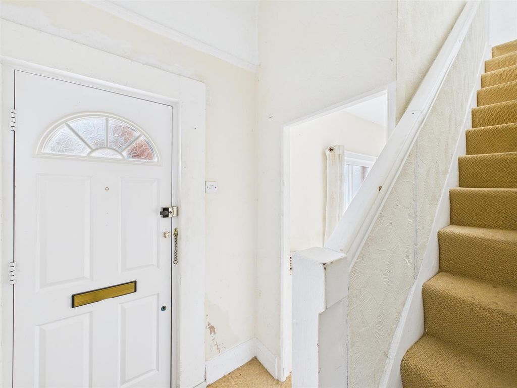 Property photo 2 of 48 Cam03844G0-Pr0383-Still016.Jpg